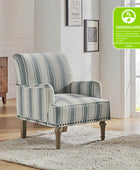 Farmhouse Armchair with Elegantly Legs