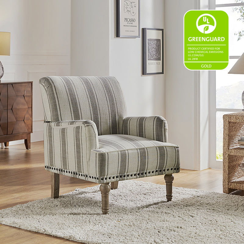 Lecce Farmhouse Armchair with Elegantly Legs