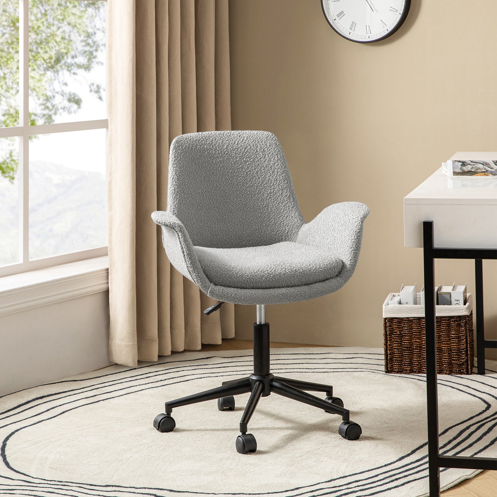 Hugo Mid-Back Office Chair with 360-Degree Swivel and Adjustable Height